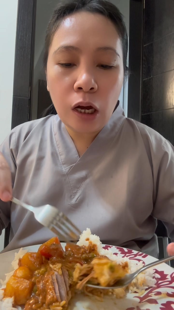 Caldereta with Mama Sita's Mama Sita's Kusina Arabia | Riza Pinay Vlog ...