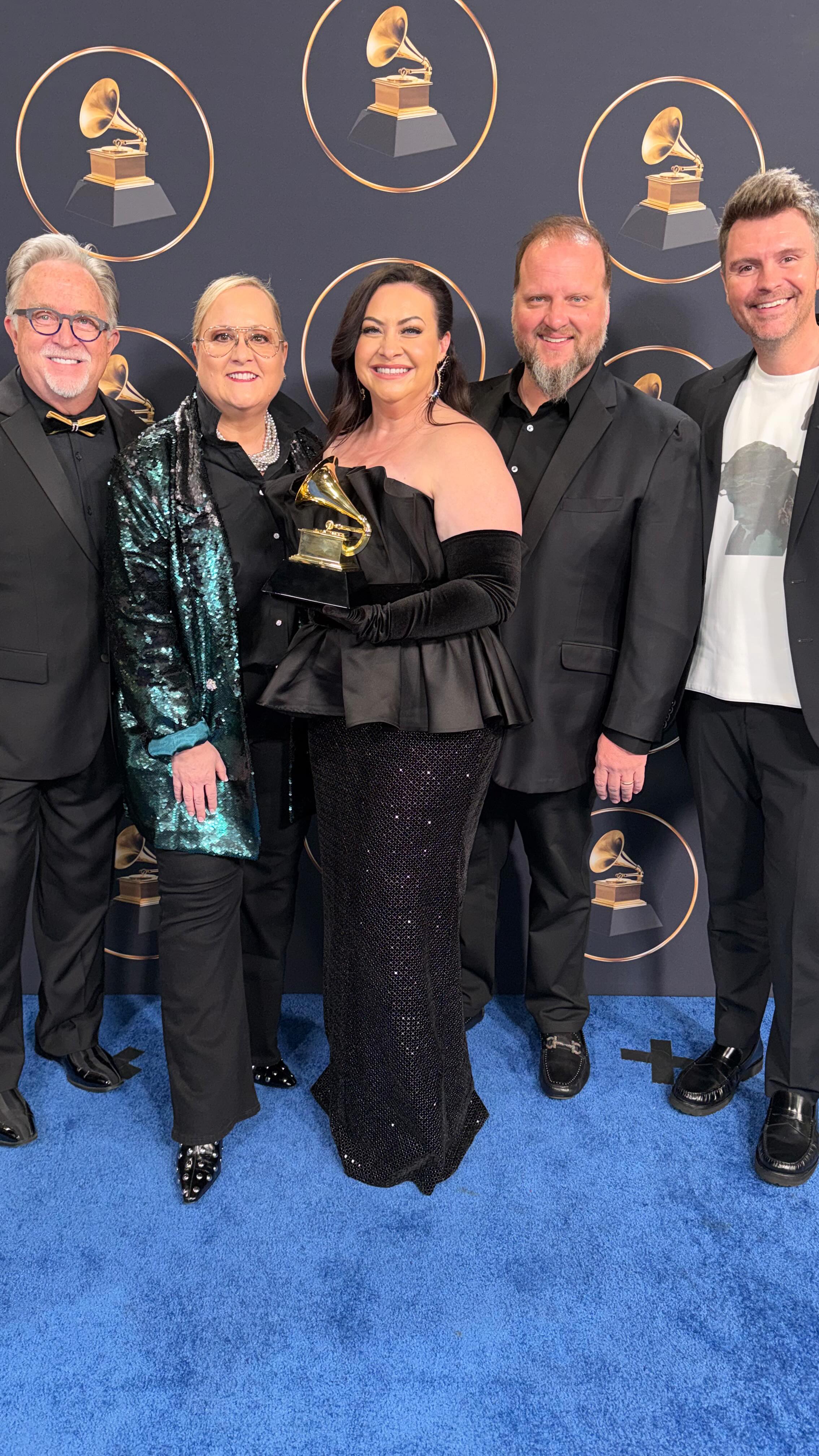 Hallelujah!! 🙌🏽🏆 The Brooklyn Tabernacle Choir just received their ...