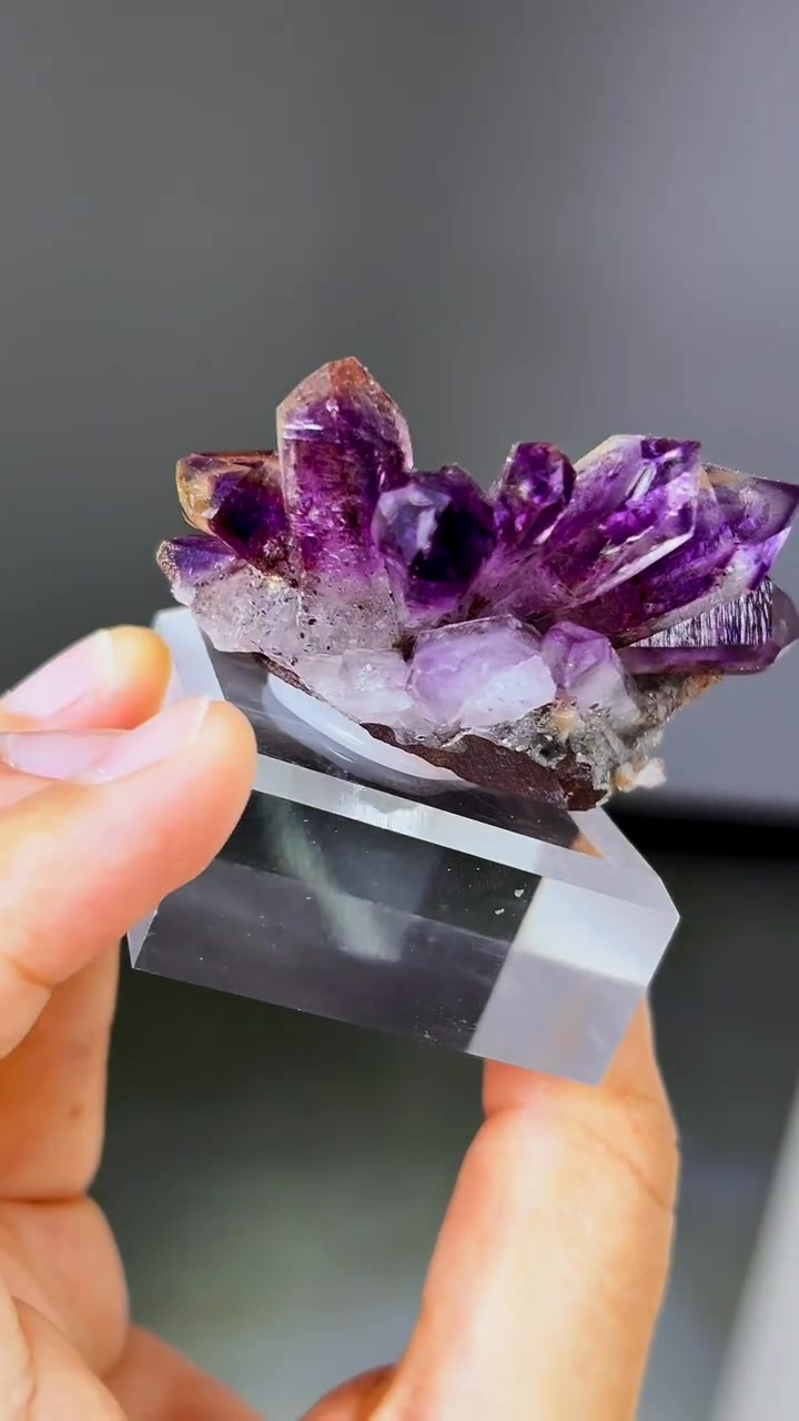 Amethyst Flower | Appreciation of Rough Crystal | Facebook