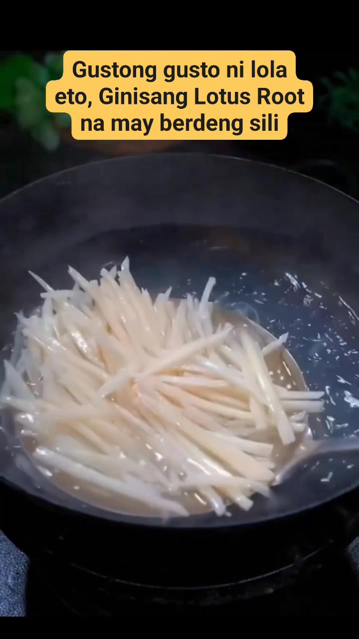 Ginisang Lotus Root na may berdeng sili.. #ginisanglotusroot # ...