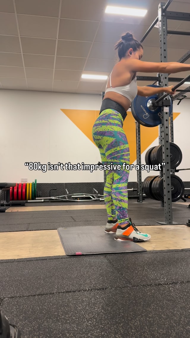 FULL BODY ⚡️ BARBELL CIRCUIT • 5 different exercises • 12 reps each ...