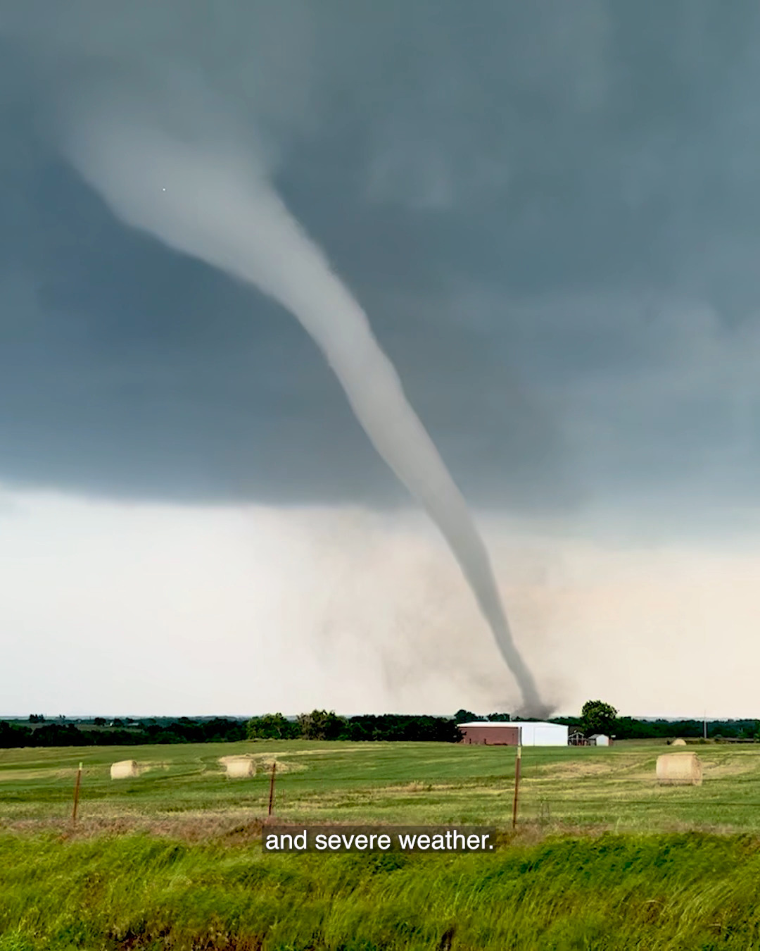 🌪️🌩️ Tornado and severe storm warnings⚠️ are only useful if the public ...
