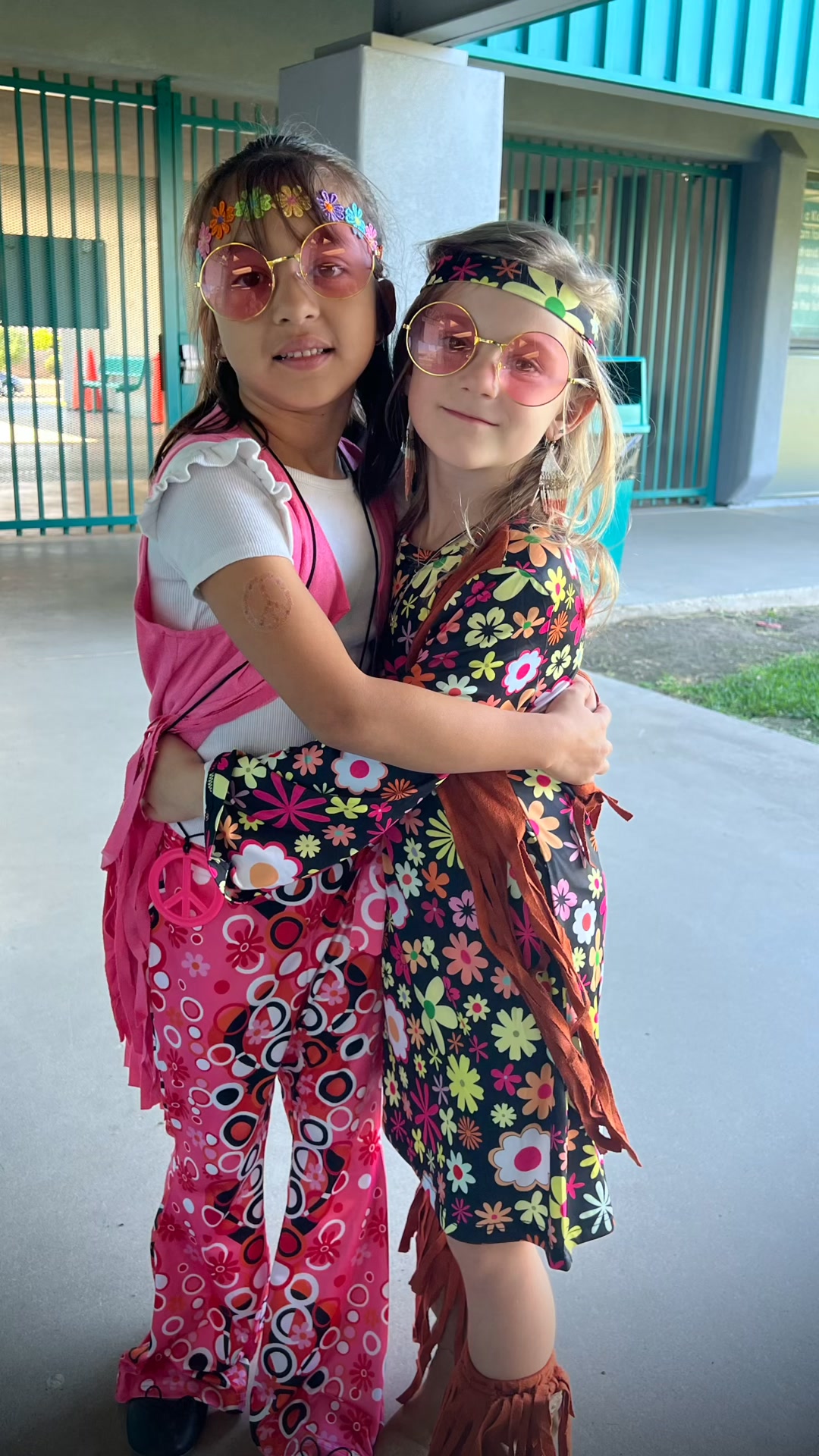 wear gold dress up day for school Our first Go of the month! | HL Suverkrup Elementary 4th grade.gold rush costume
