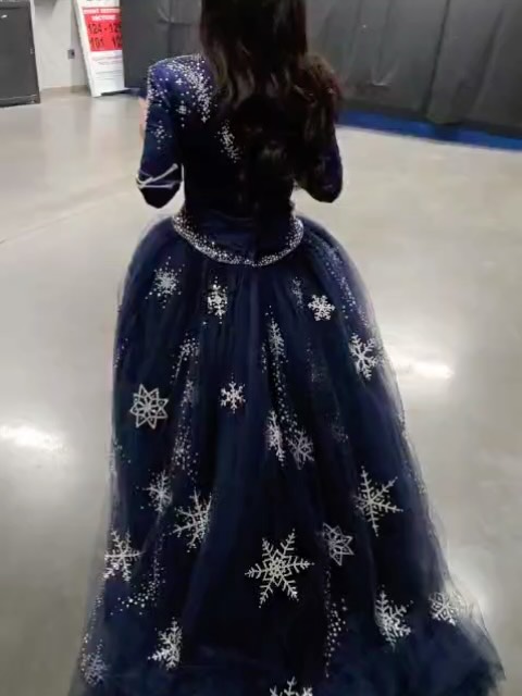 elsa inspired homecoming dress Shoutout to Elliana for my Christmas Elsa-inspired dream and to the wonderful @cdicelove13 @garosparo and team for making it come true!!! meets White Christmas!! @jay_artistry cf-size-custom-size