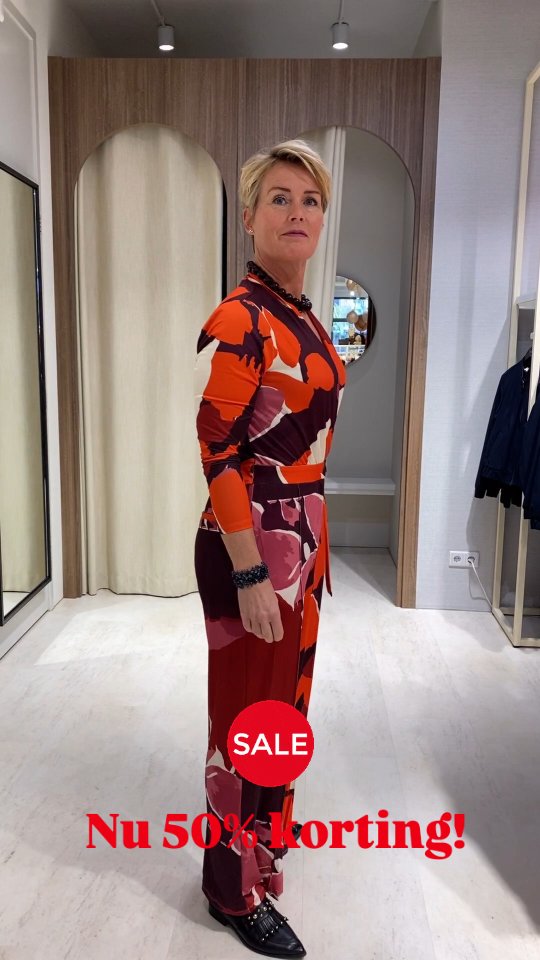 Kennen jullie deze nog? Deze jurk en jumpsuits van K-Design zijn er nog ...