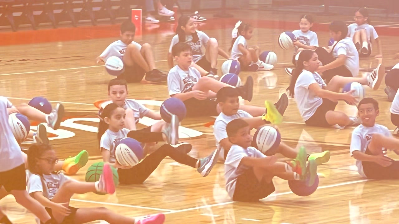 ?? Mission Ballers representing at UTRGV! Our students delivered 
