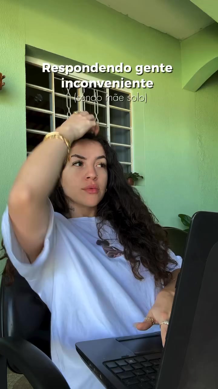 Manual para responder gente inconveniente | Milena Oliveira | Facebook