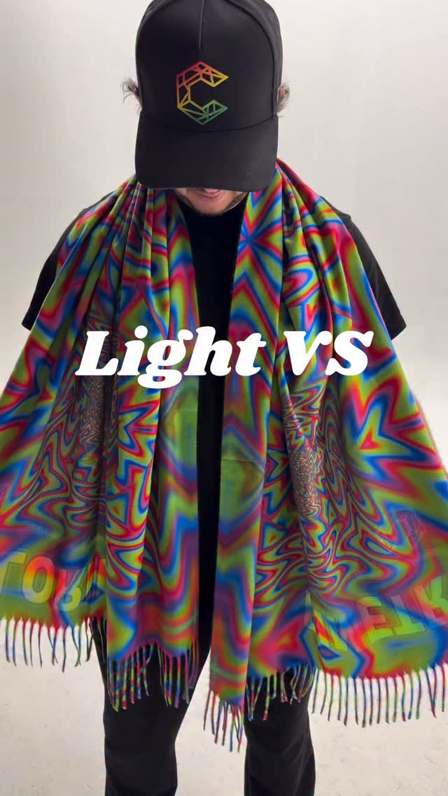 A World of Light Reactive Art 🌎 🎨: @neonsense_oc #fractals #trippy #fyp ...