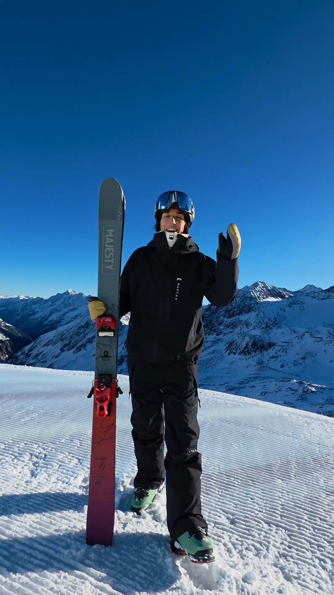 MAJESTY x Zuza Witych ⚡️ Zuza gears up for the Freeride World Tour this ...
