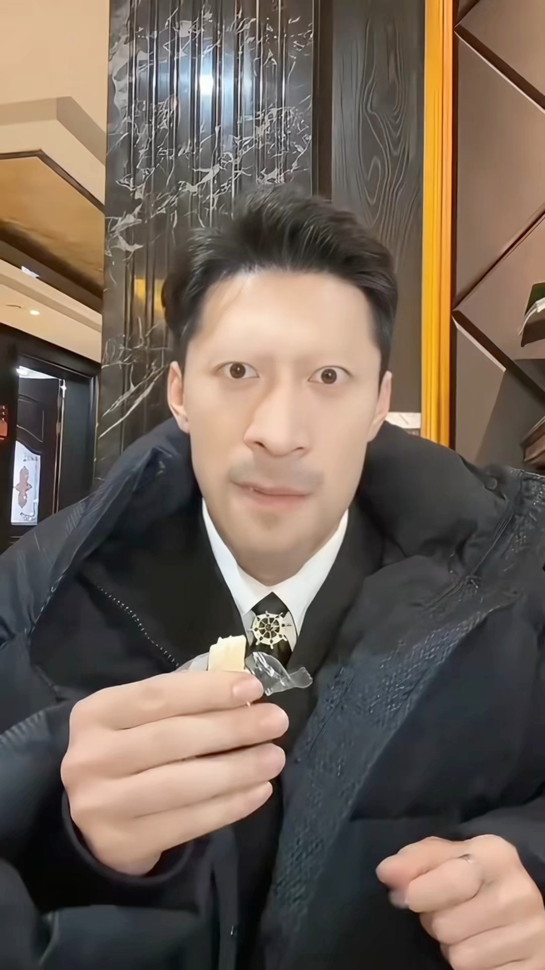 短剧霸总偷跑出去玩被逮住了 #暗恋多年后怀上了男神的崽 #青春暗恋爆改带球跑 #杨寒 #transformation | 杨寒 | Facebook