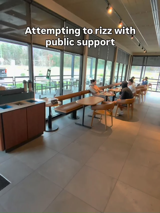 Bad crowd 🥀 #prank #joke #rizz #huzz #starbucks #metaglasses # ...