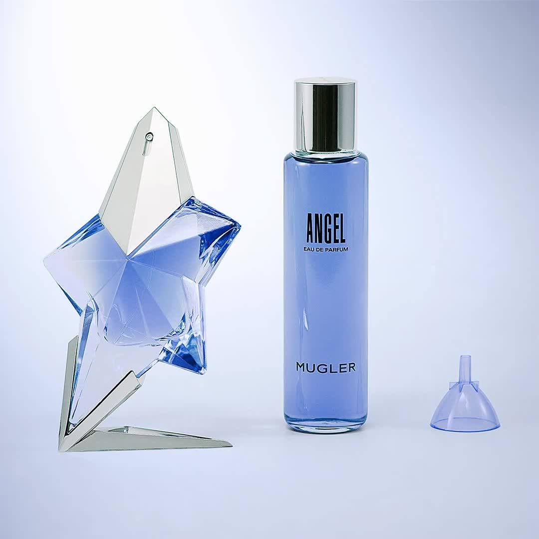 Wusstest du, dass es nachfüllbare Flakons von MUGLER gibt? 😇 Tanke jetzt deinen Lieblingsduft Angel (71,45 € / 25 ml; bit.ly/2NErq0K) oder Alien (72,95 € / 30 ml; bit.ly/3jYt75w) neu auf und erlebe