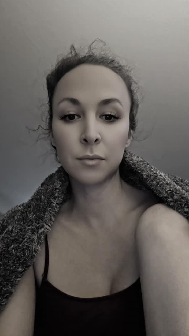 Anna L. Ringo