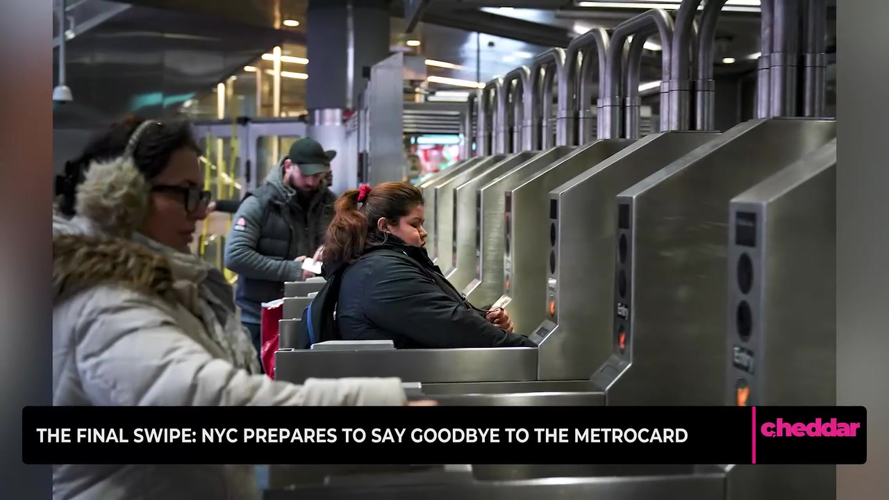 NYC will stop selling and refilling MetroCard's at the end of 2025 as ...