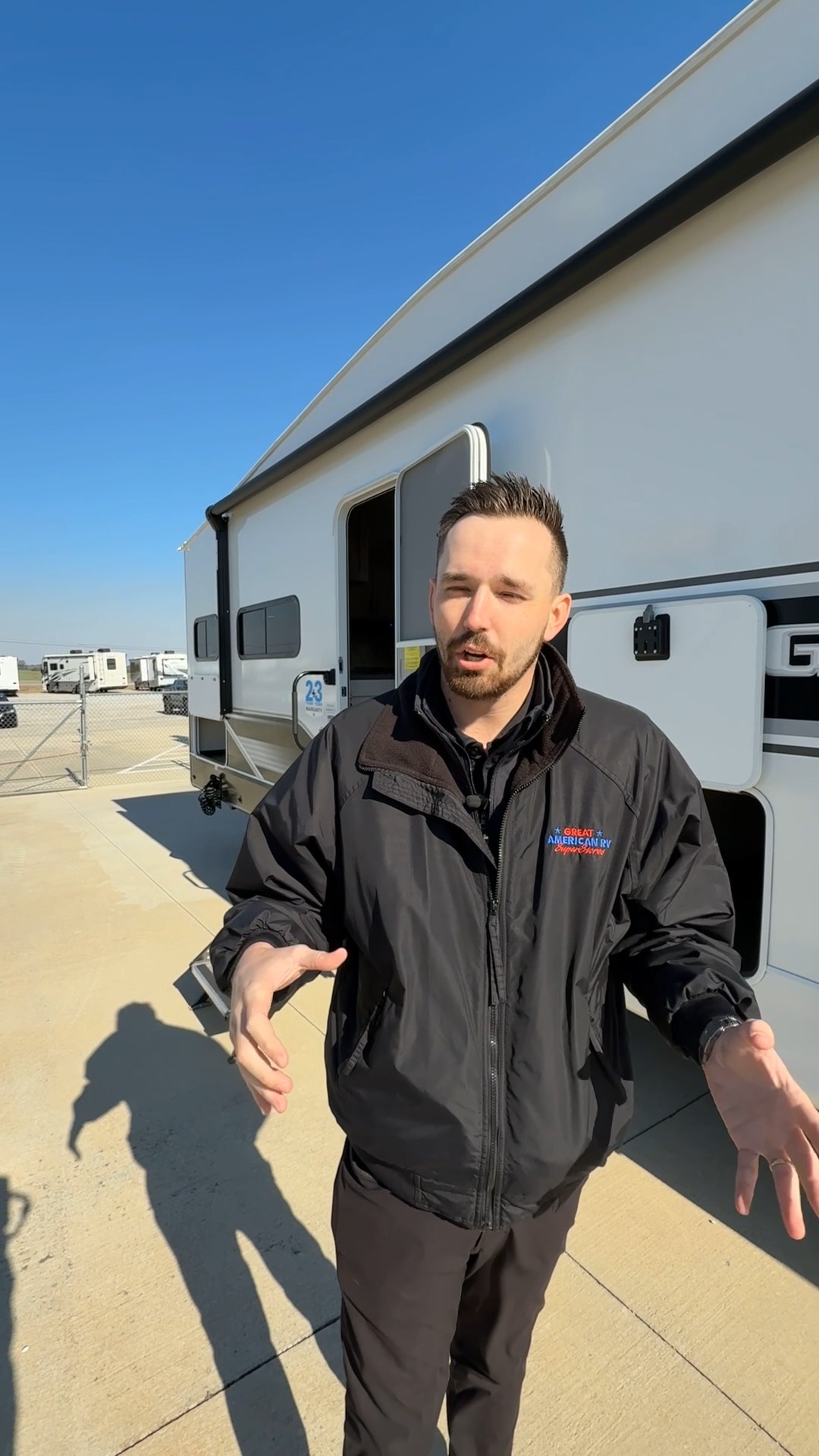 🚨 HUNTSVILLE RV DEAL ALERT 🚨 2025 Jayco Eagle SLE 24MLE ⭐ ONLY $35,991 ...
