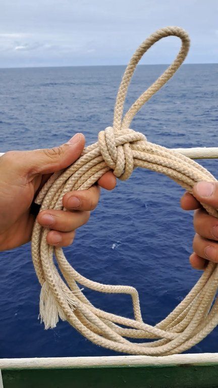 Rope coil securing ️. Try this👍 #everyone #reelsvideoシ #fypシ゚ #fb # ...