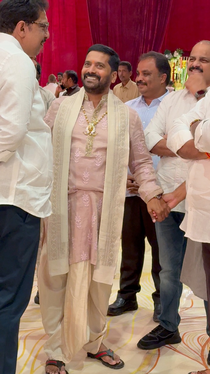 సిఎం రేవంత్ రెడ్డి అన్న కూతురు పెళ్ళిలో cm revanth reddy brother ...