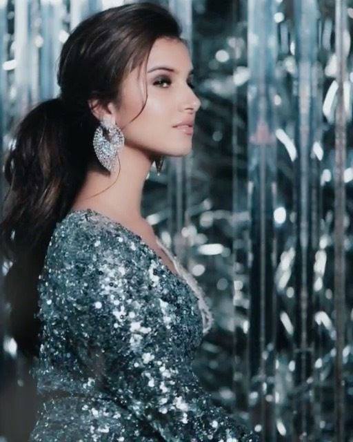bollywood actress in silver dress Bollywood Actresses Acing The Glitter Dress Trend
