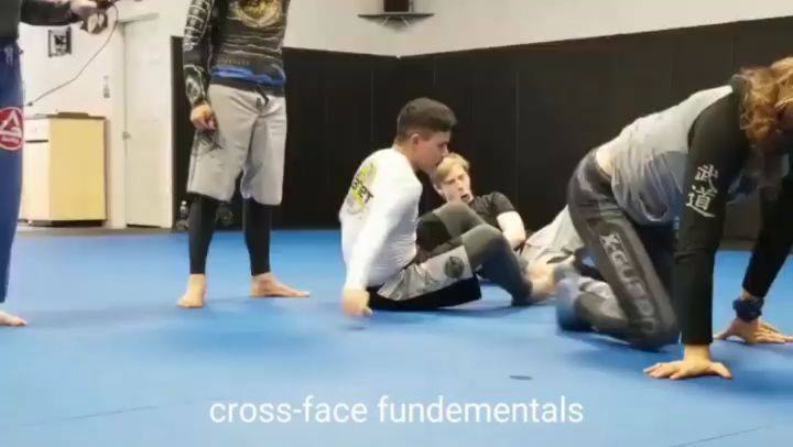 How to use the cross face correctly in side control without getting ...