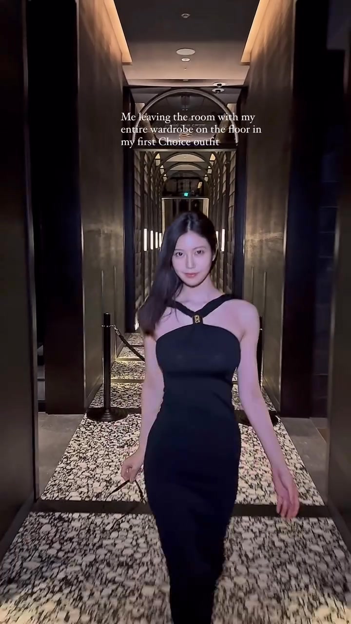 love this dress🖤💋 | 阿部なつき Natsuki Abe