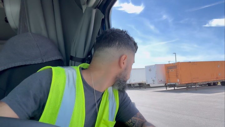 Beautiful day ☀️ 🚛 | Steven LaBoy | Facebook