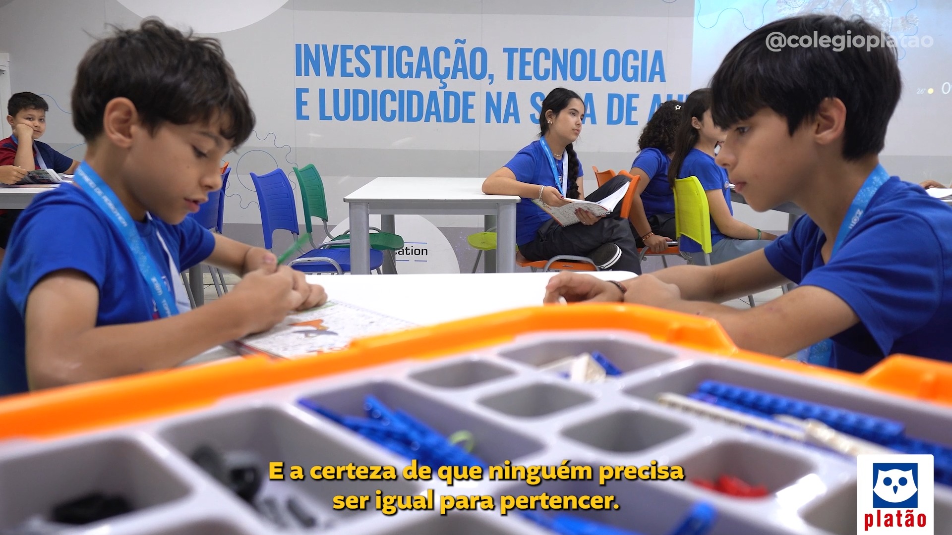 Colégio Platão Maringá... - Colégio Platão Maringá - Oficial