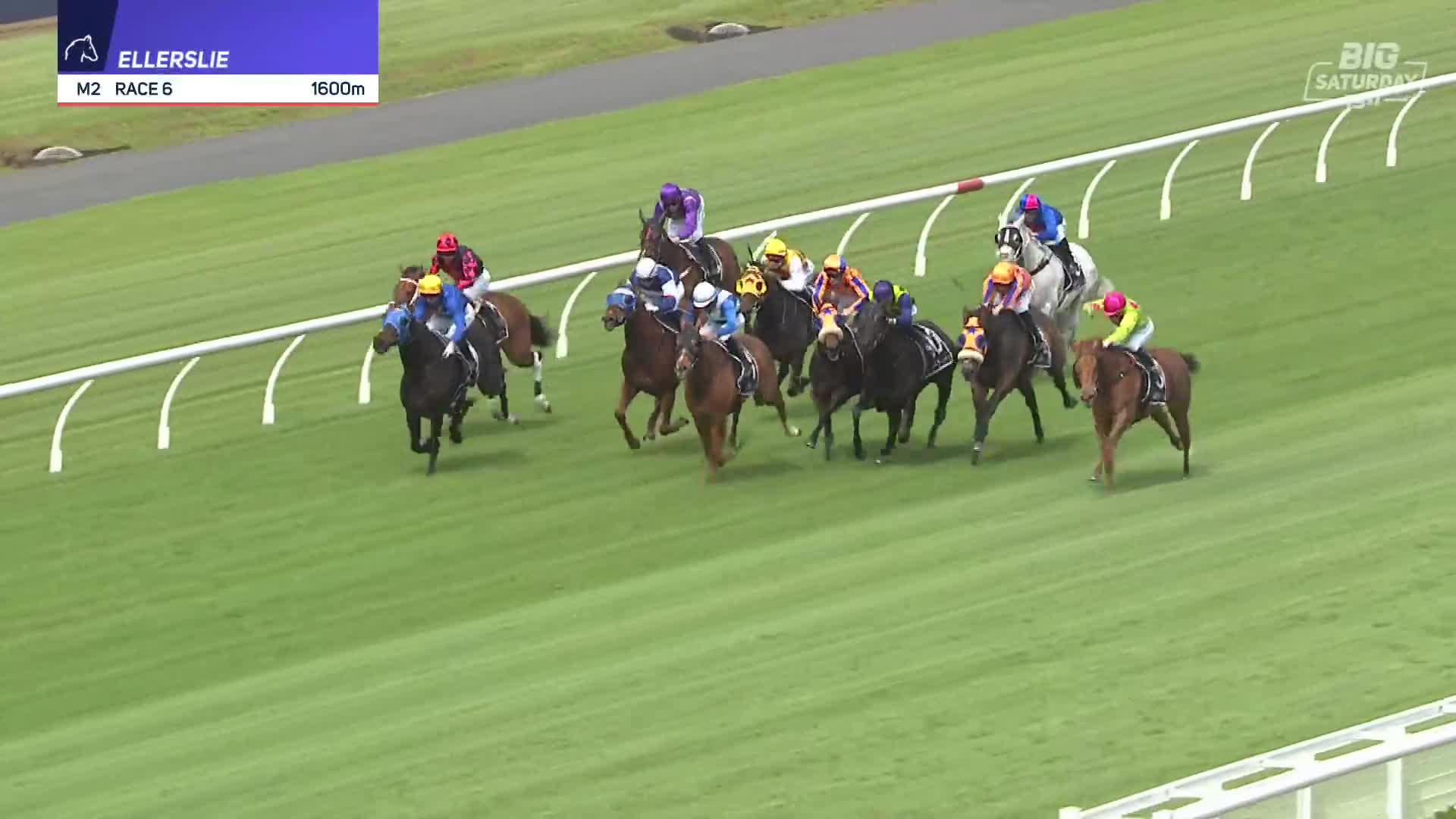 The Odyssey with a MASSIVE surge to punch home! 💥 A brilliant ride by ...