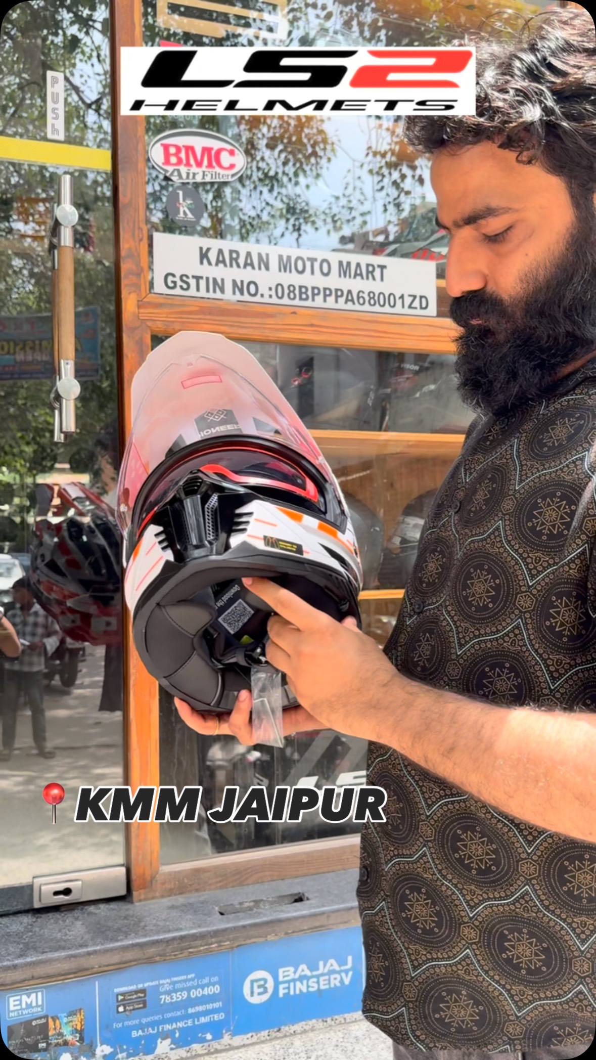 ls2 adventure helmet india FF901 ADVANT X CARBON FUTURE II WHITE BLUE-06  ls2helmetsindia The ventilation system is fully adjustable LS2 Helmets India | Full