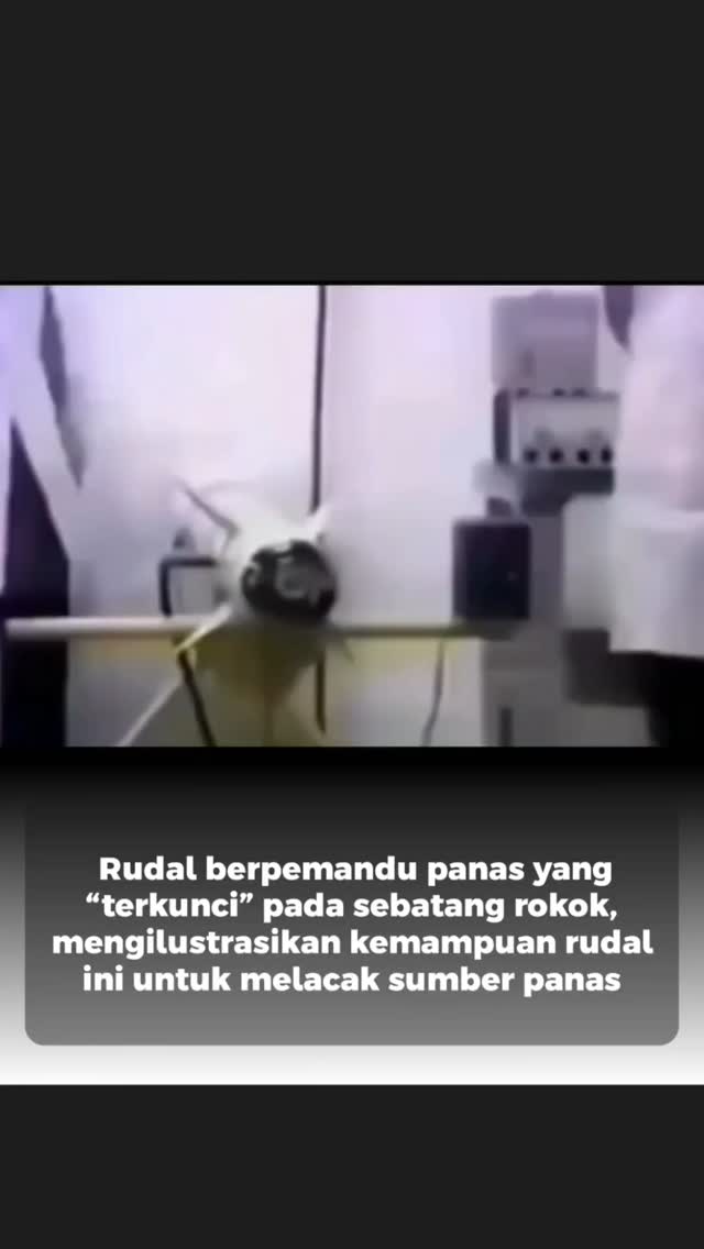 llustrasi rudal berpemandu panas yang 