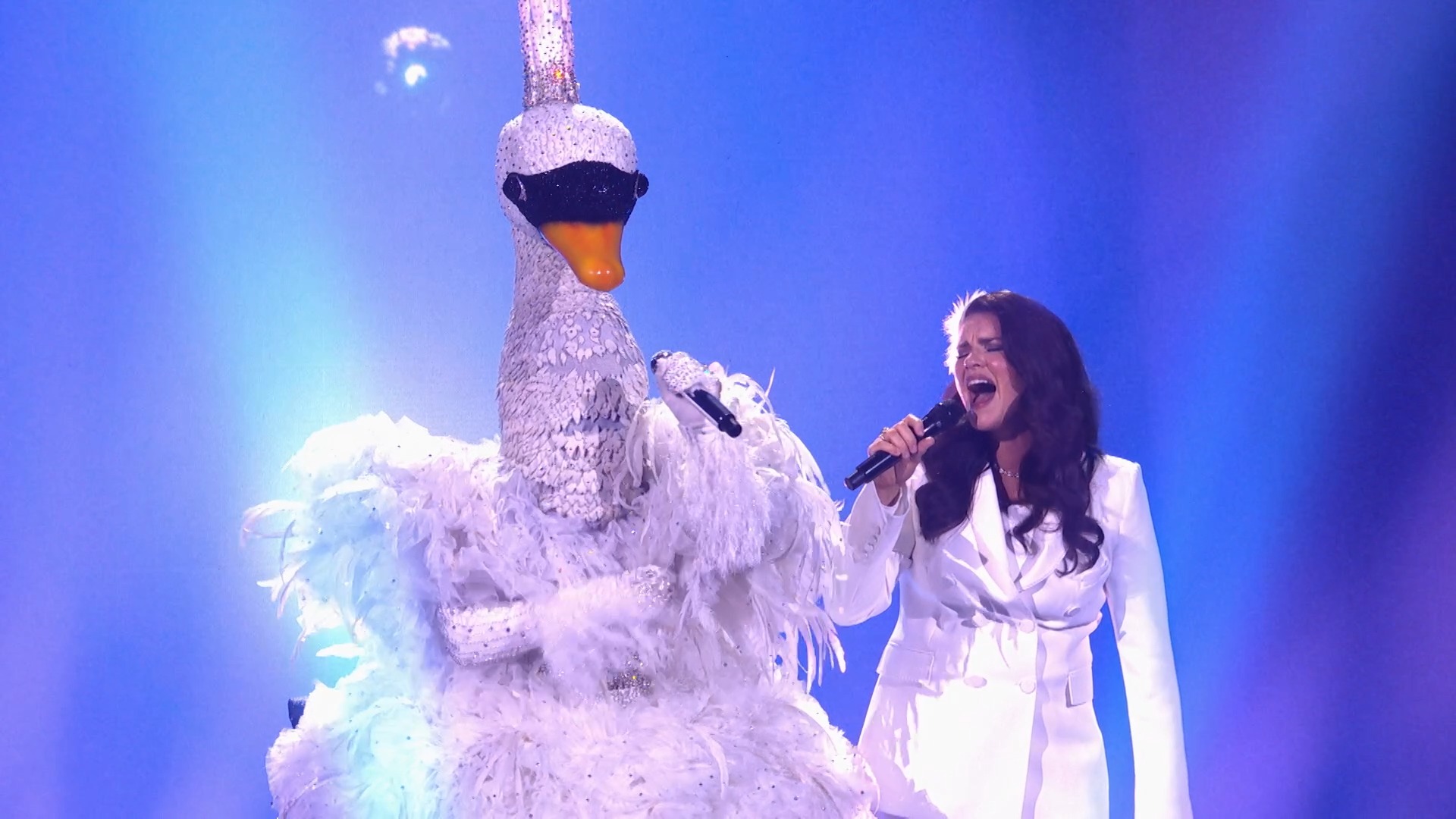 Revoyez la performance intégrale de Marie-Ève Janvier et du CYGNE. 🎤 Un
