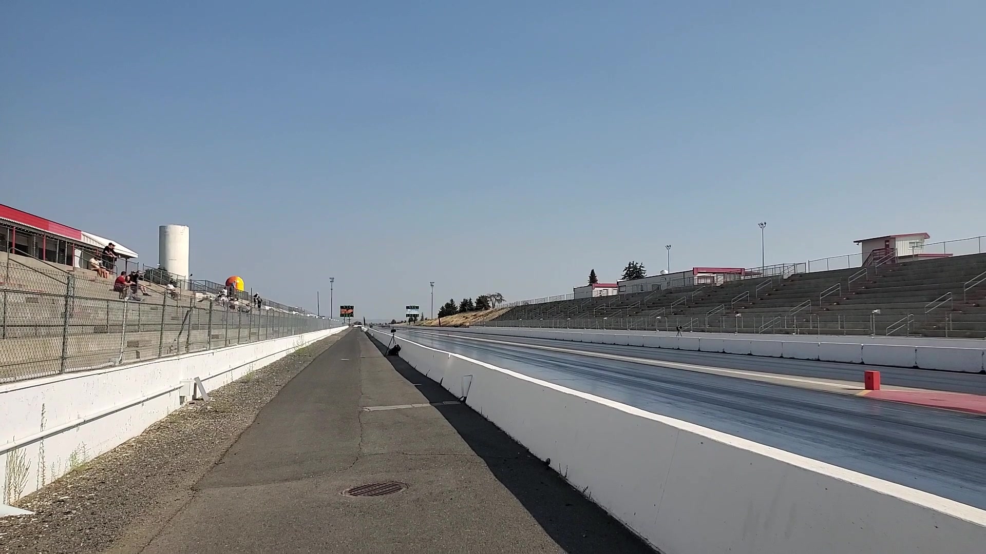 Chris and TJ making a pass. Maybe a qualifying pass? Qlispé Raceway ...