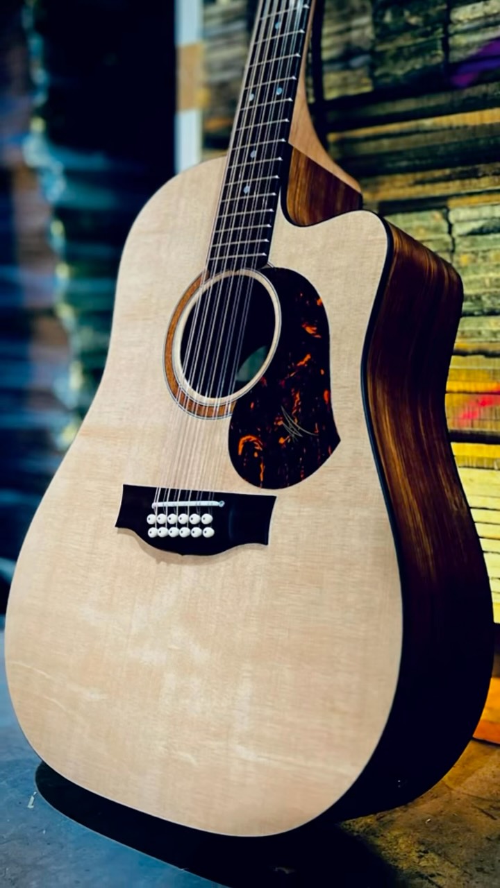 Maton Guitars - Maton Guitars added a new photo.
