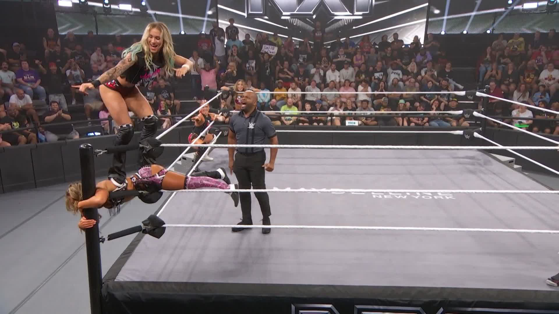Ride the wave! 🌊 Sol Ruca is showing out 🤙 😎 | WWE NXT | Facebook