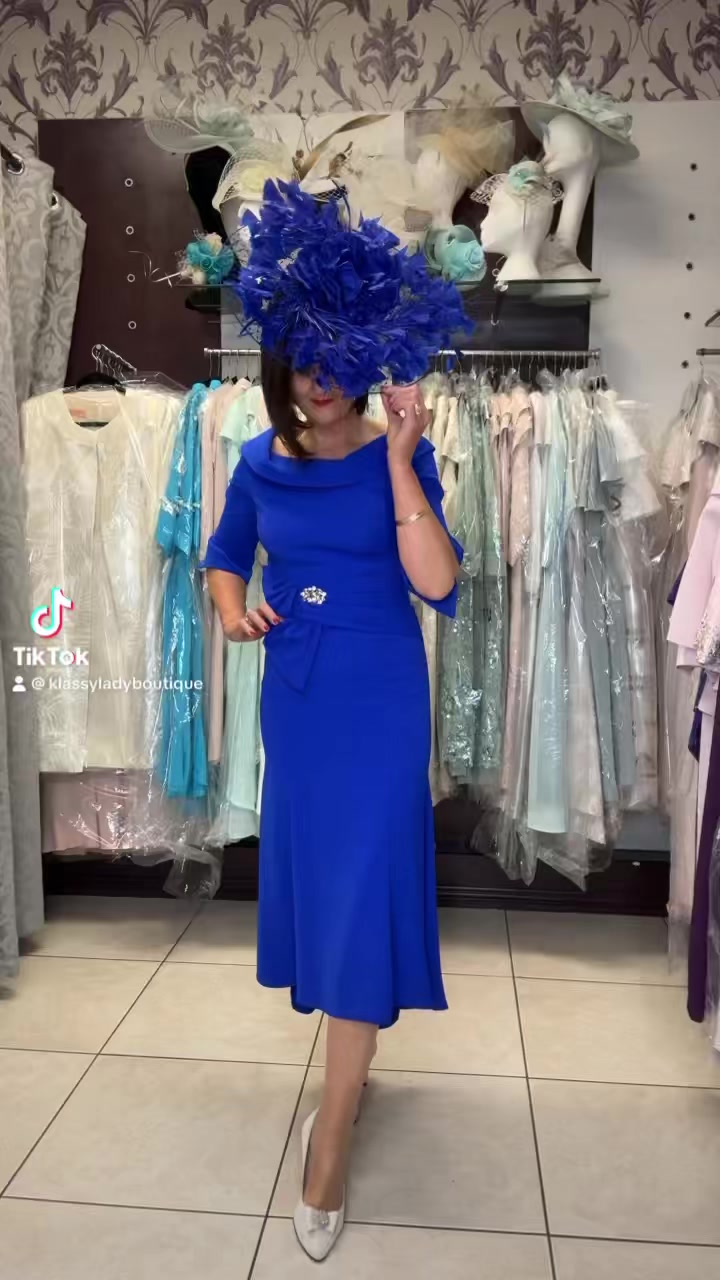 blue sweatshirt dress Love Kuza Diamond Quilt Pocket Sweater Hoodie looking so great. Bridesmaid Dress Semi Formal Color:Birds of Paradise Short Sleeves