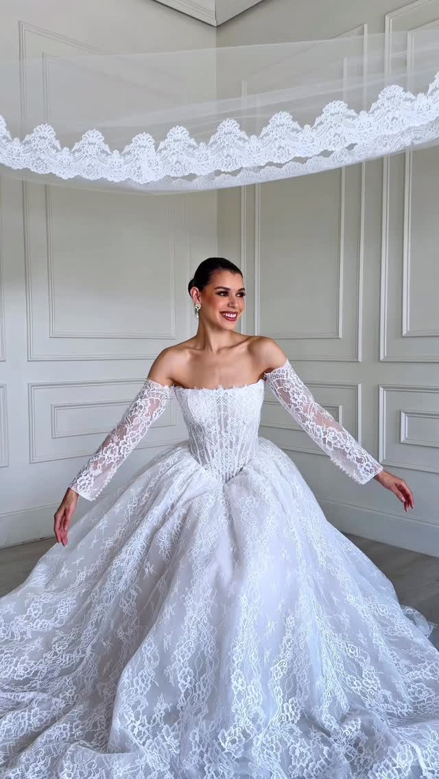Bridal dreams start at GAUTIER🤍✨ Find your dream wedding dress in San Antonio✨, Visit the LARGEST dress store in Texas, 📍 10515 I-10, San Antonio, TX, 🌐 Book your appointment at 
