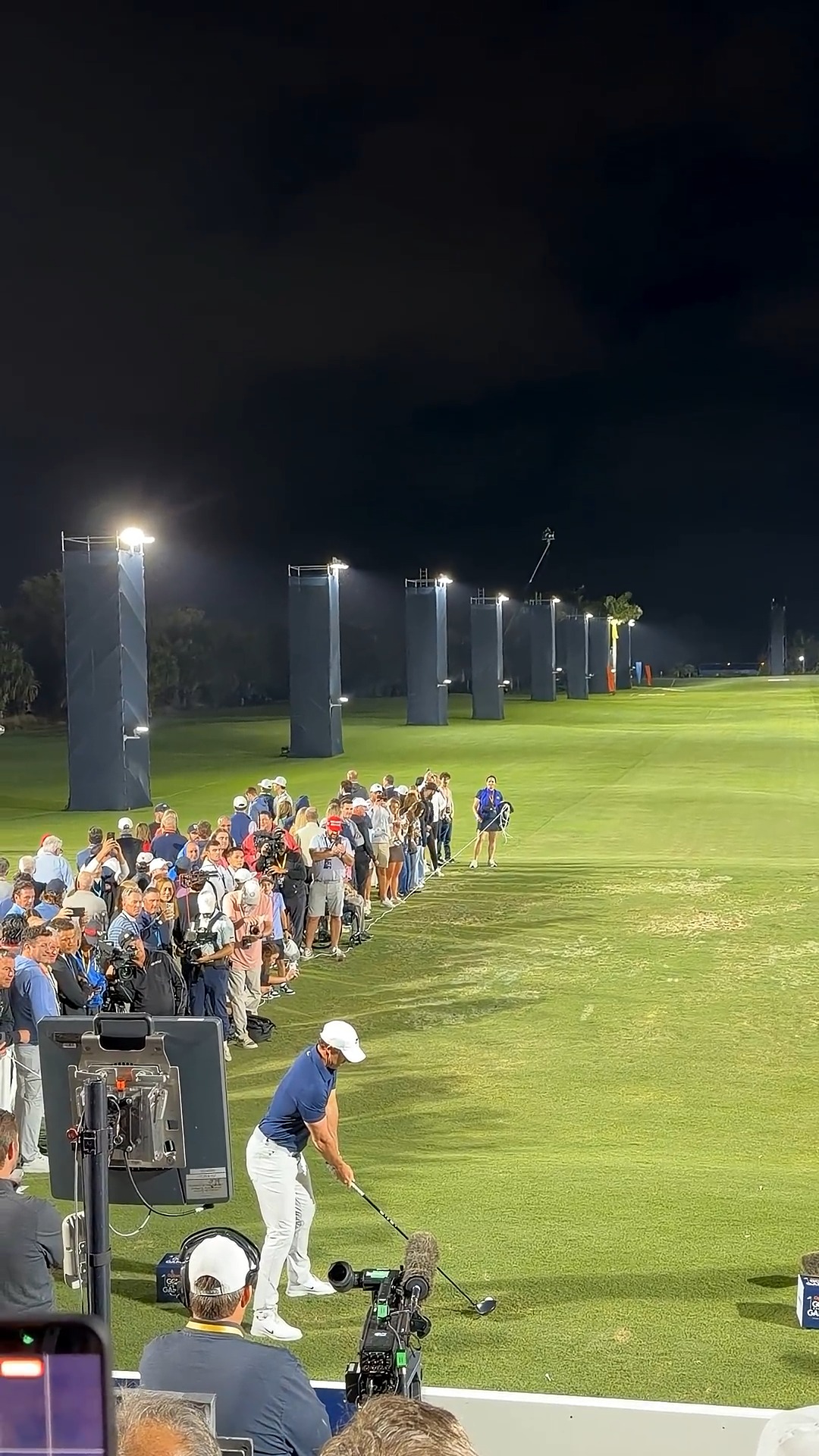 Rory Mcilroy longest drive with the power draw | YuJin | Facebook