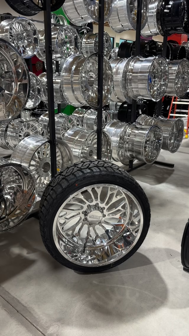 Omar's Wheels and Tires added a... - Omar's Wheels and Tires