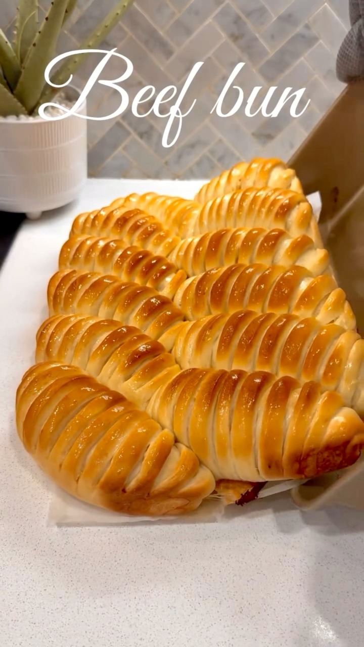 Beef Bun | Foodzizzles
