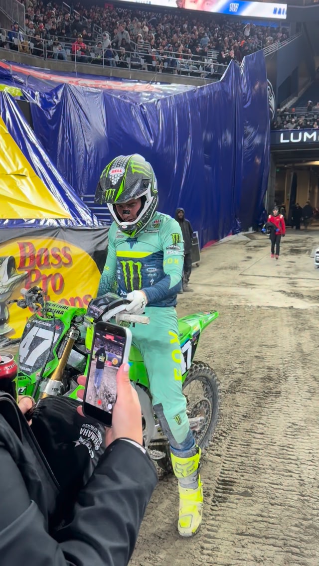 That was insane 🤯 but even Levi said he can’t lie, the battle was fun ...