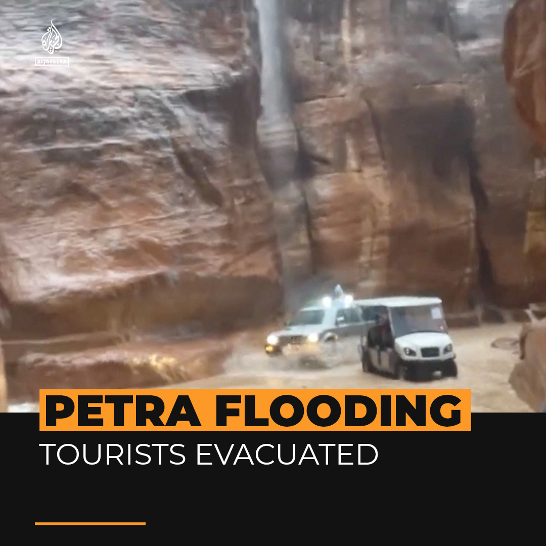 Waterfalls and flooding in ancient city of Petra | flood, rain ...