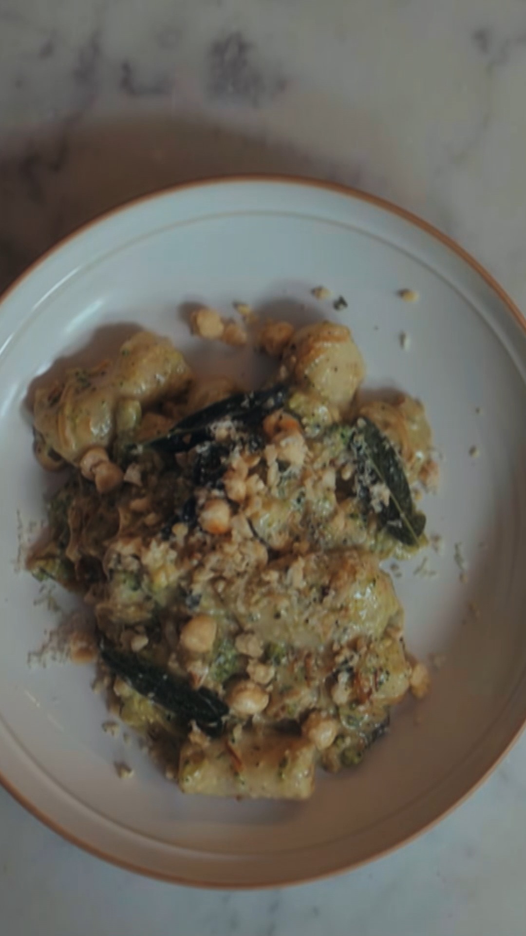 Who says homemade has to be hard work? Jamie is showing us how to turn ...