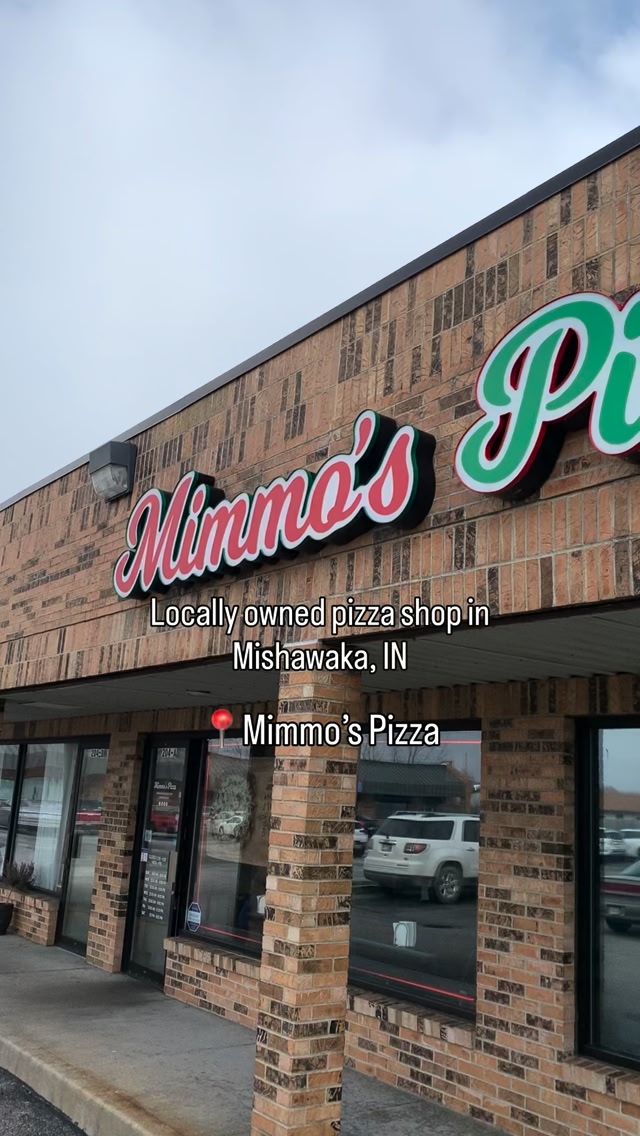 This is your sign to order Mimmo’s tonight 🍕 #mangiamangia #getit ...