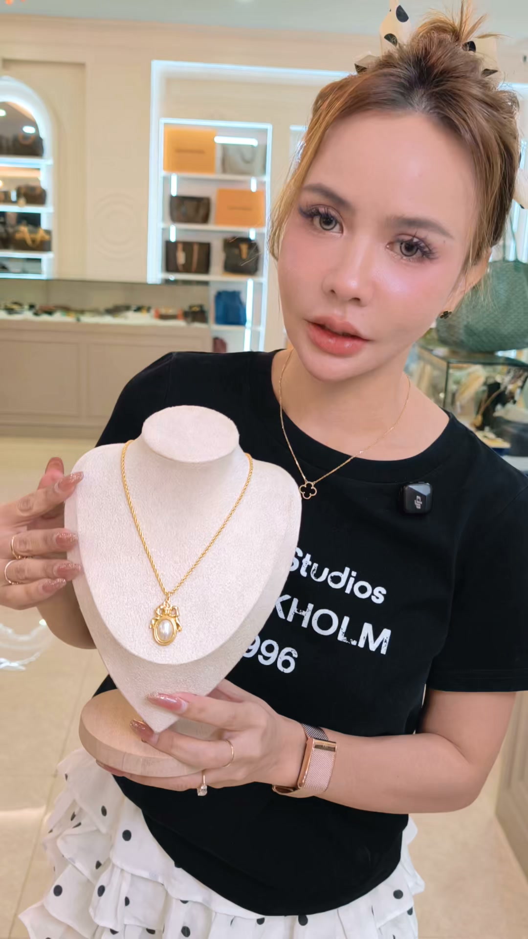 ✨ Christian Dior Vintage Faux Pearl Ribbon Necklace สร้อยคอ Dior