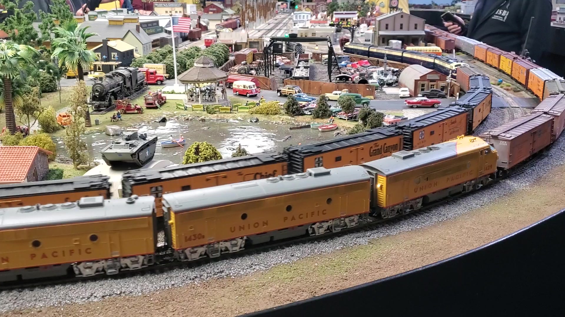 Thanks to the Corona Model Railroad Society (https://www.cmrsclub.com ...