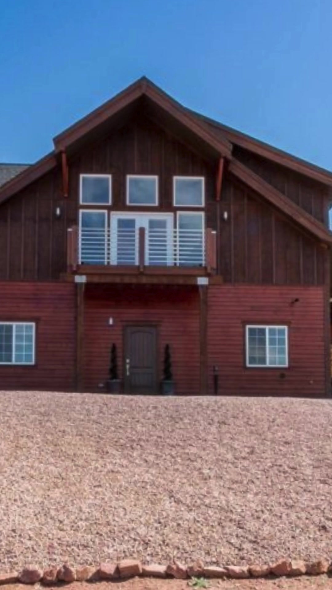 Curated visual reference: Dreaming Of Your Off Grid Hideaway This Stunning Denali Barn Photo Inspiration
