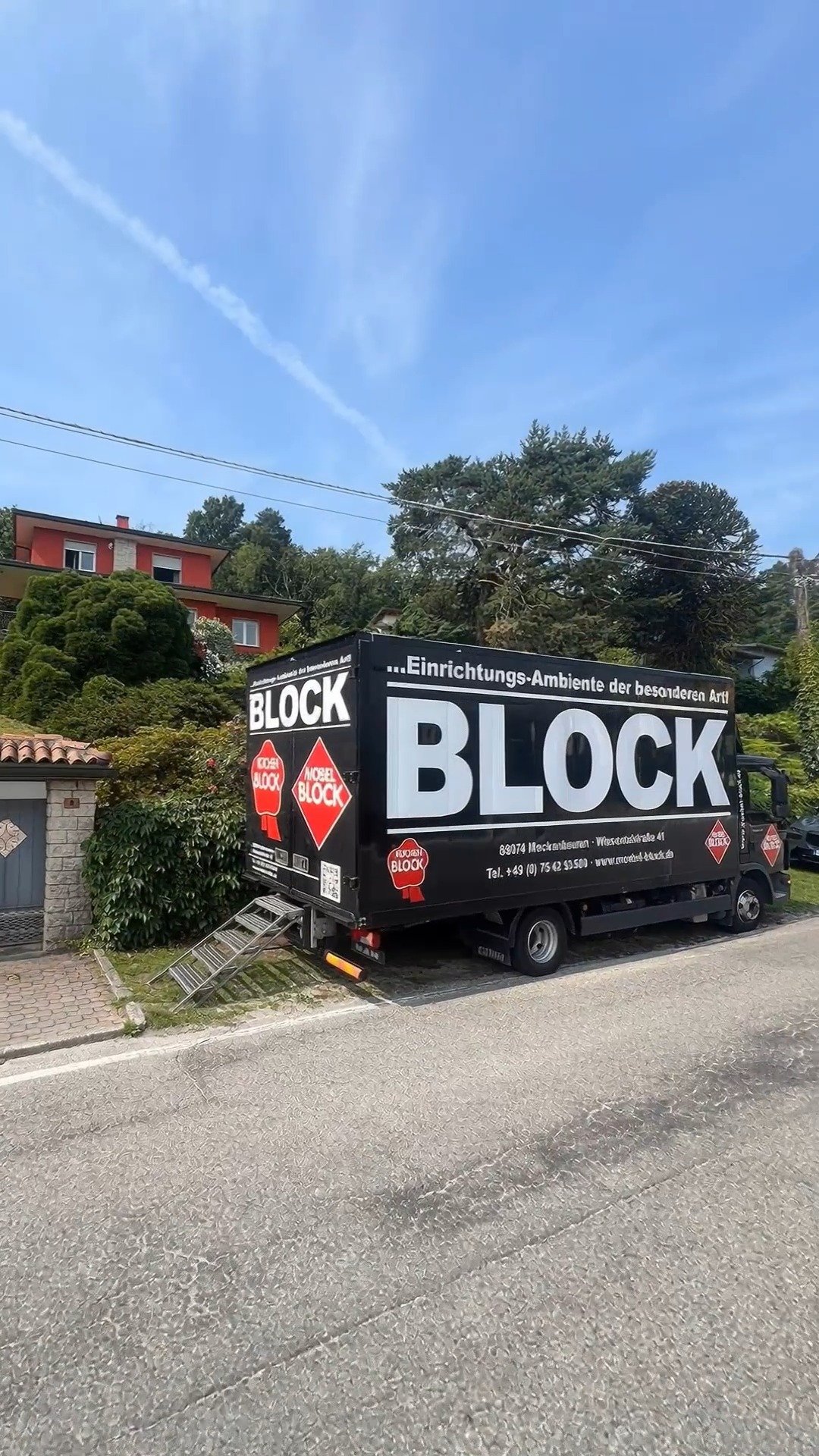 Grenzenloser Wohnservice – BLOCK liefert sogar bis nach Italien 🇮🇹✨, Ein besonderer Kundenwunsch, eine außergewöhnliche Lieferung und ganz viel Leidenschaft für schönes Wohnen: Für unsere