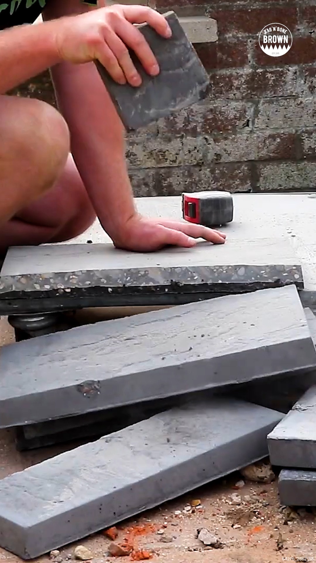 Laying Paving Slabs DIY Style #PavingSlabs #DIYProjects #Patio # ...