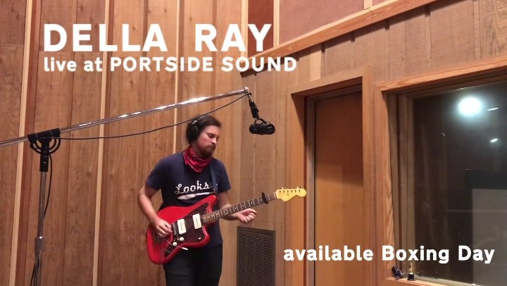 Della Ray
