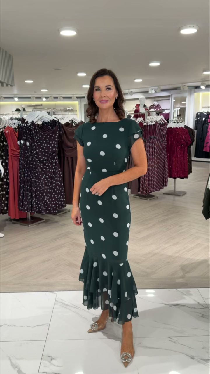 green roxy dress So much love for our 😍😍 €69.99, Shop now 👉 https://conceptsfashion.ie/products/roxy-dark-green-polka-dot-midi-dress | Concepts Oranmore Ladies dresses