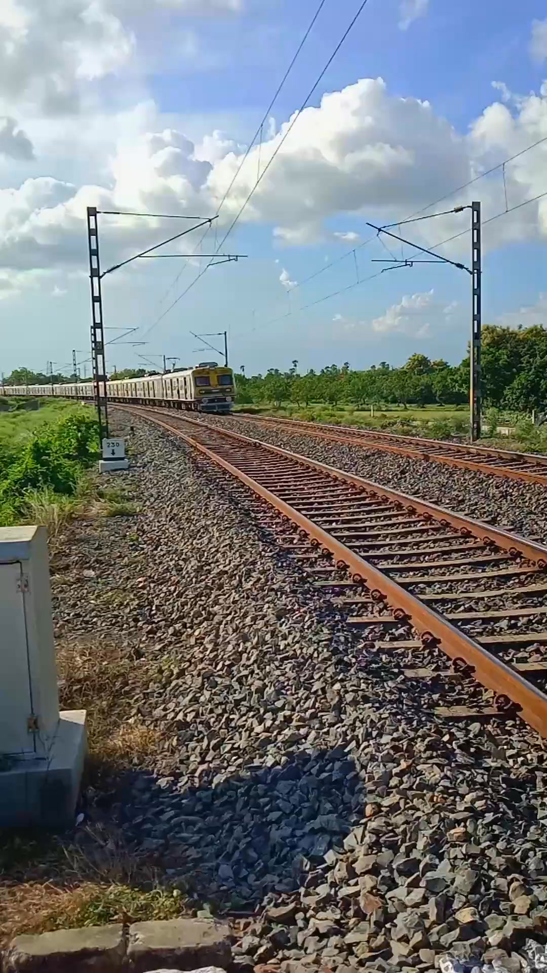 Movement through tracks mood #railwayview #focus #traintracks #vlog # ...